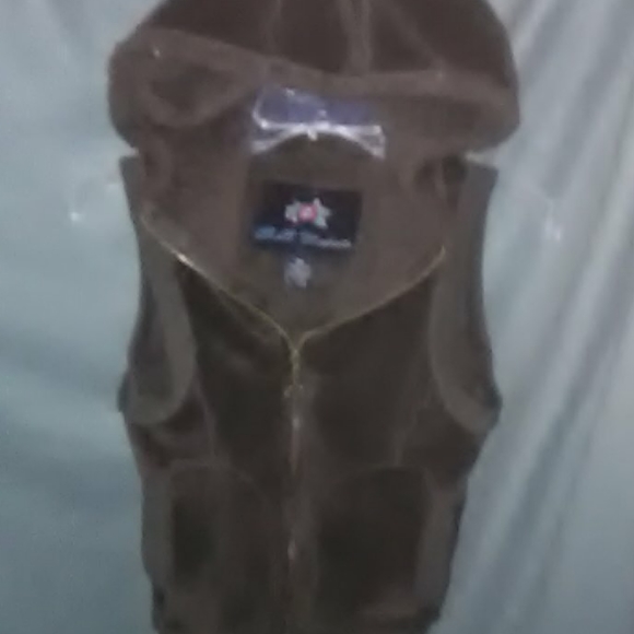 Poly vest - Picture 2 of 4